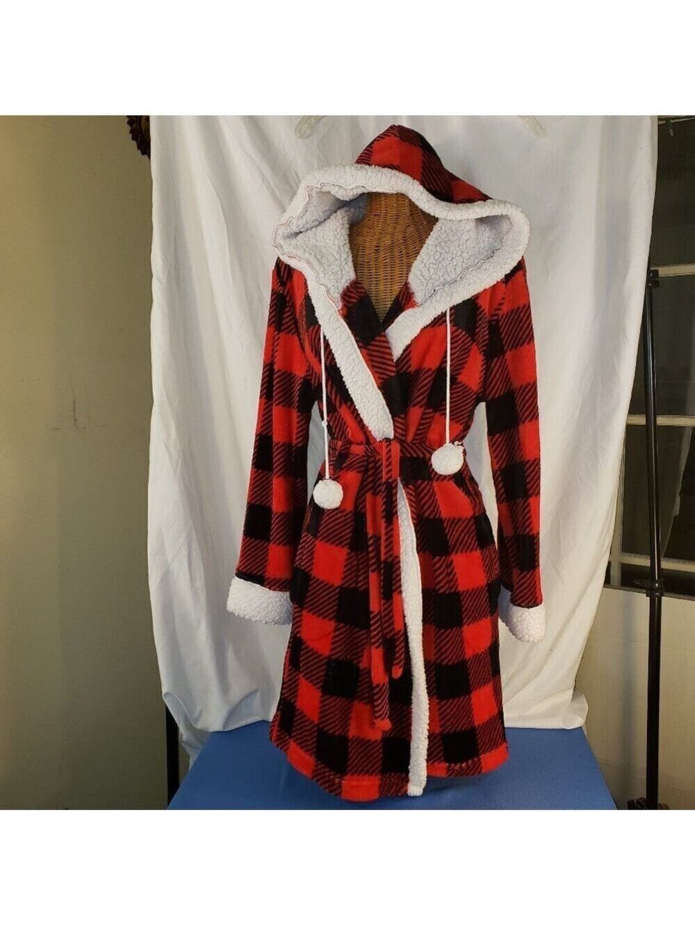 Em & Alfie Women's "Let's Cuddle" Red and Black Buffalo Plaid Hooded Robe - OS